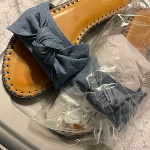 ALDO denim flip flop / sandals / flats